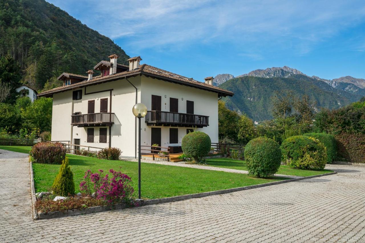 Appartamento Manuela Pieve Di Ledro Exteriör bild